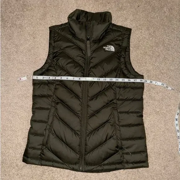 The North Face womens puffer down vest green size S - Picture 9 of 10